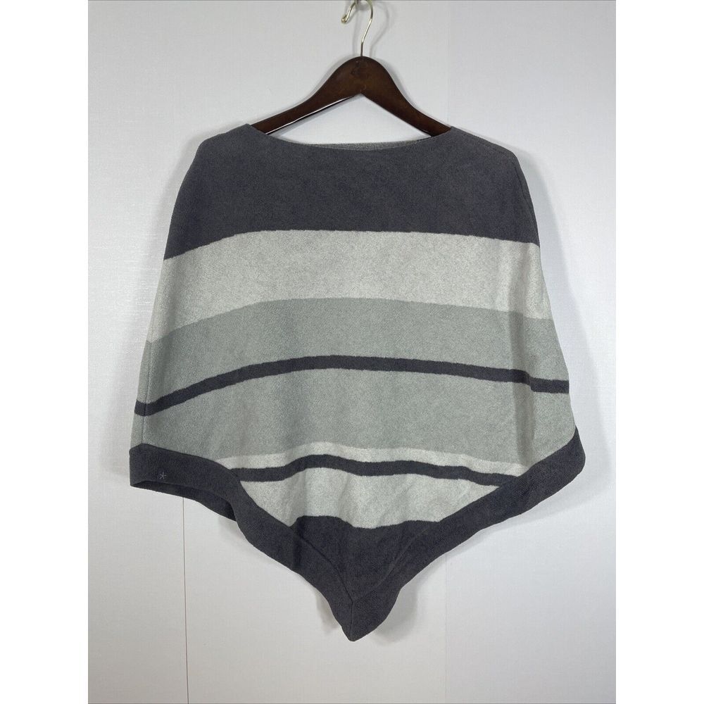 Barefoot Dreams Ocean Breeze Poncho‎ Grey Stripe One Size Style BDWCU1966